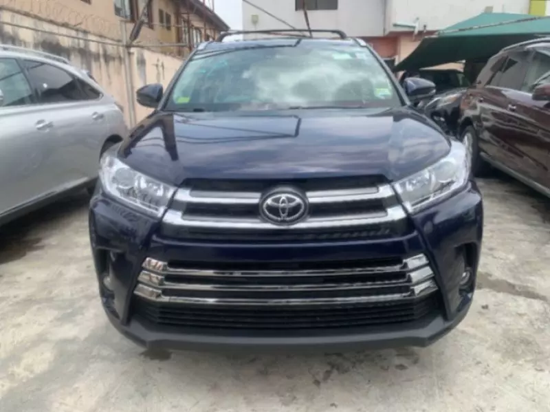 TOYOTA Highlander   - 2014