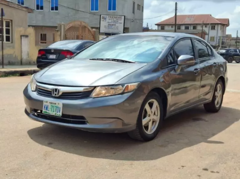 Honda Civic   - 2012