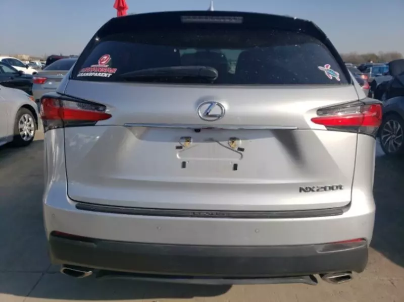 Lexus NX   - 2017
