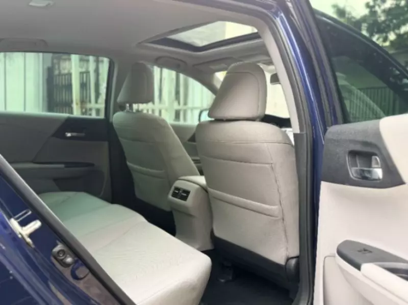 Honda Accord   - 2017