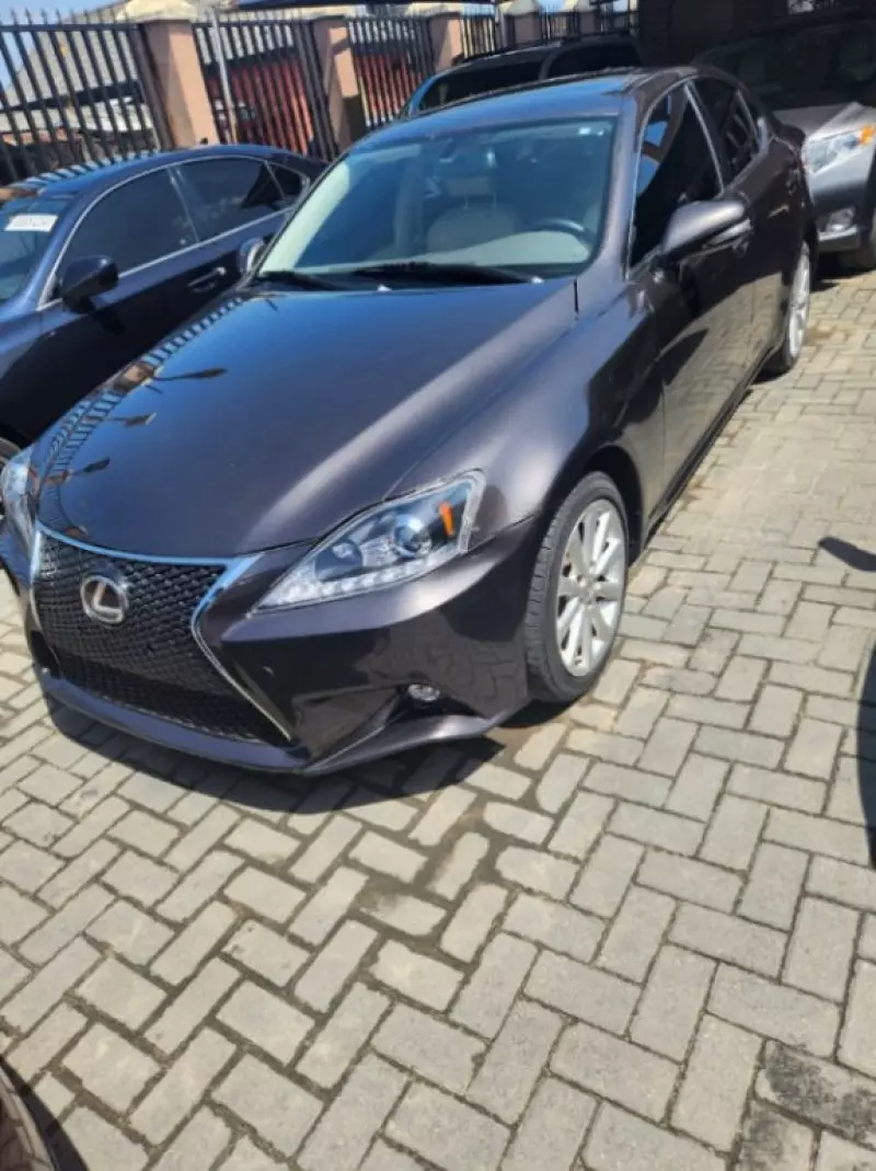 Lexus IS 250   - 2009