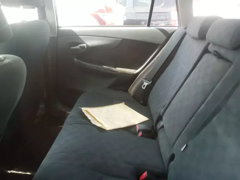 Toyota Fielder    - 2012