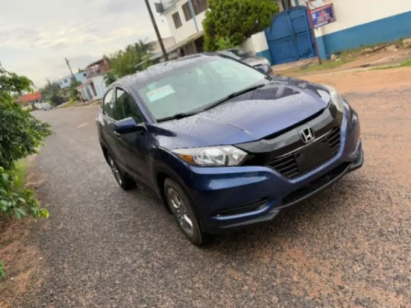 Honda HR-V   - 2017