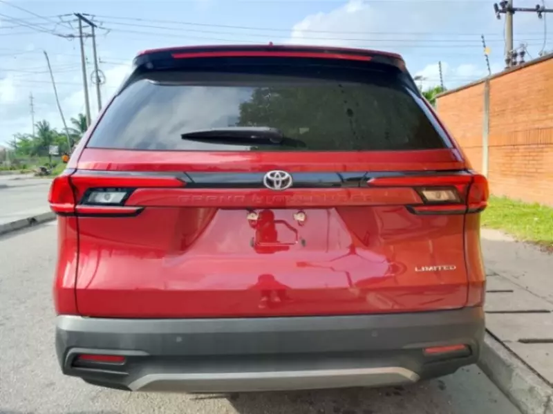 Toyota Grand Highlander   - 2024