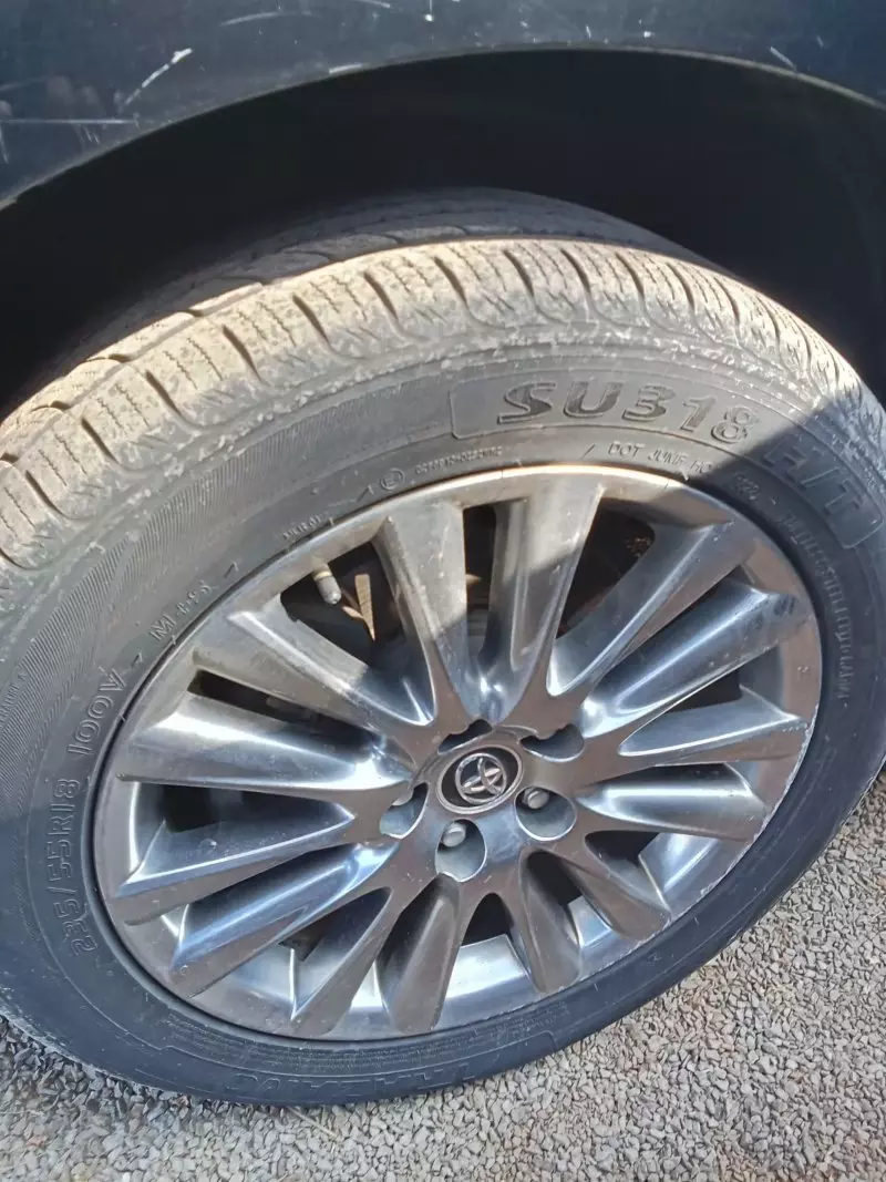 Toyota Harrier   - 2019