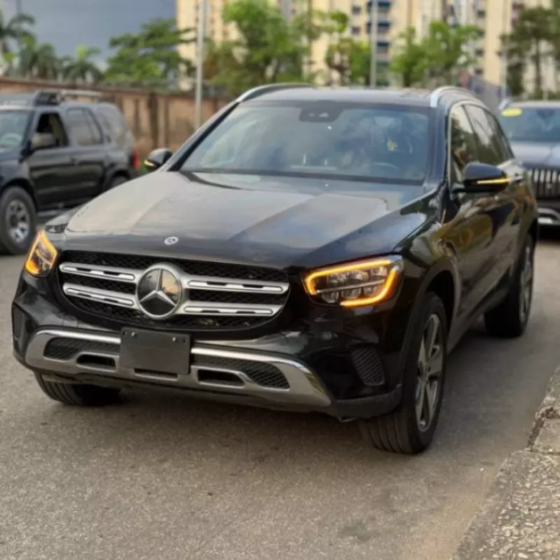 Mercedes-Benz GLC 300   - 2022