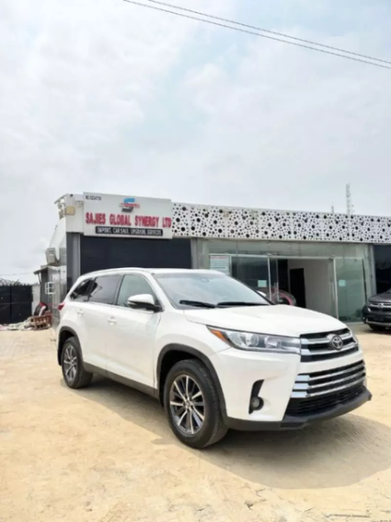 Toyota Highlander - 2017