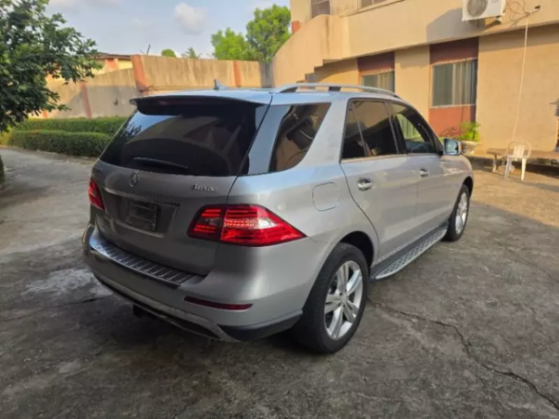 Mercedes-Benz ML 350   - 2013