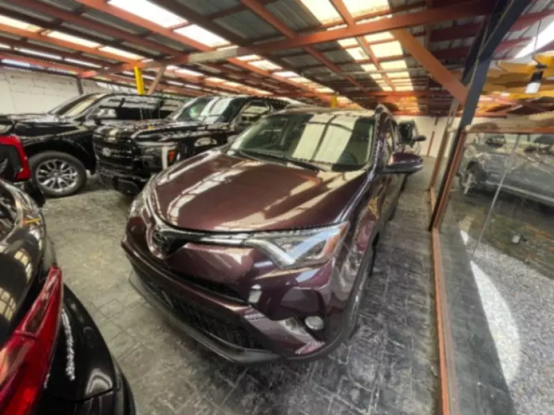 Toyota Rav4   - 2017