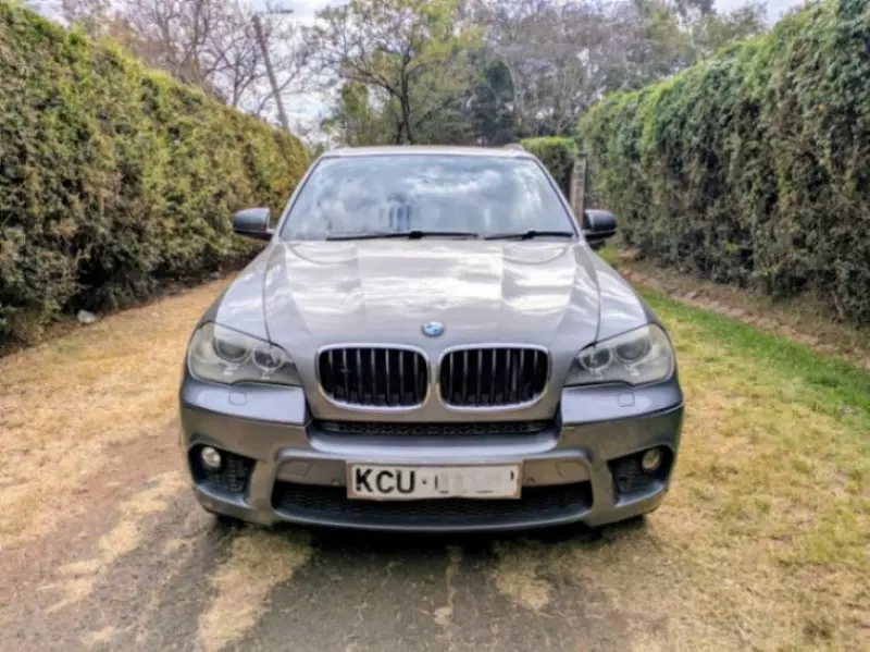 BMW X5   - 2012