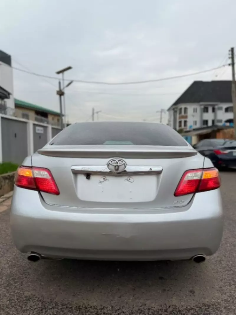 Toyota Camry - 2007