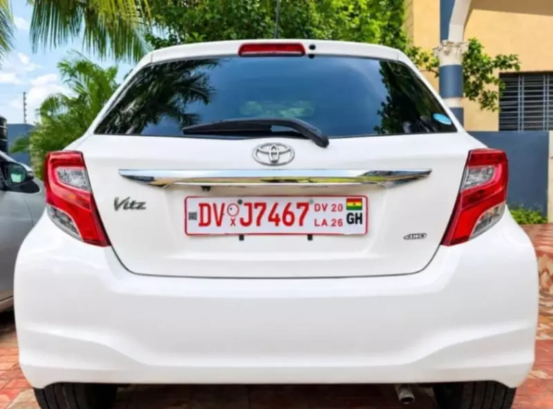 TOYOTA Vitz   - 2016