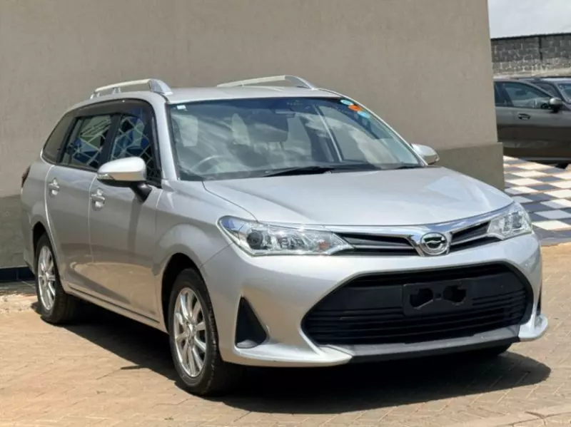 Toyota Fielder    - 2018