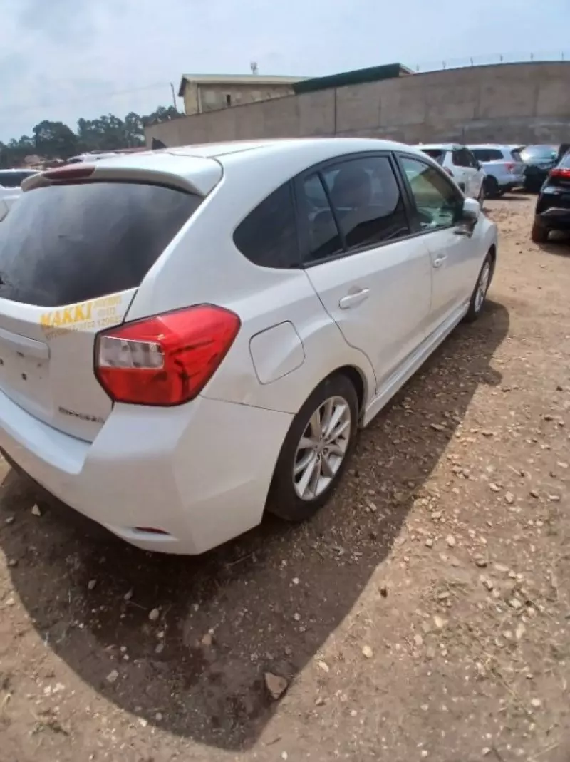 Subaru Impreza   - 2013