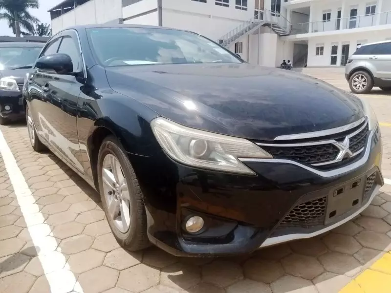 Toyota Mark X   - 2012