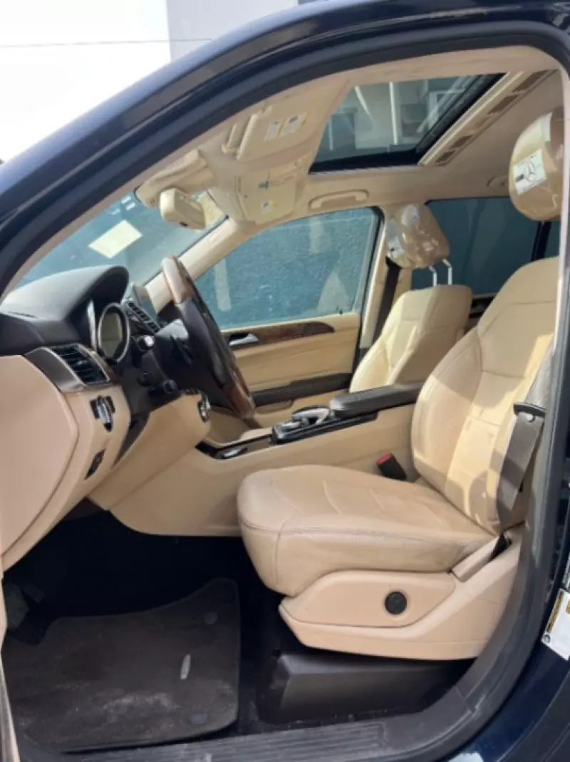 Mercedes-Benz GLE-Class   - 2016
