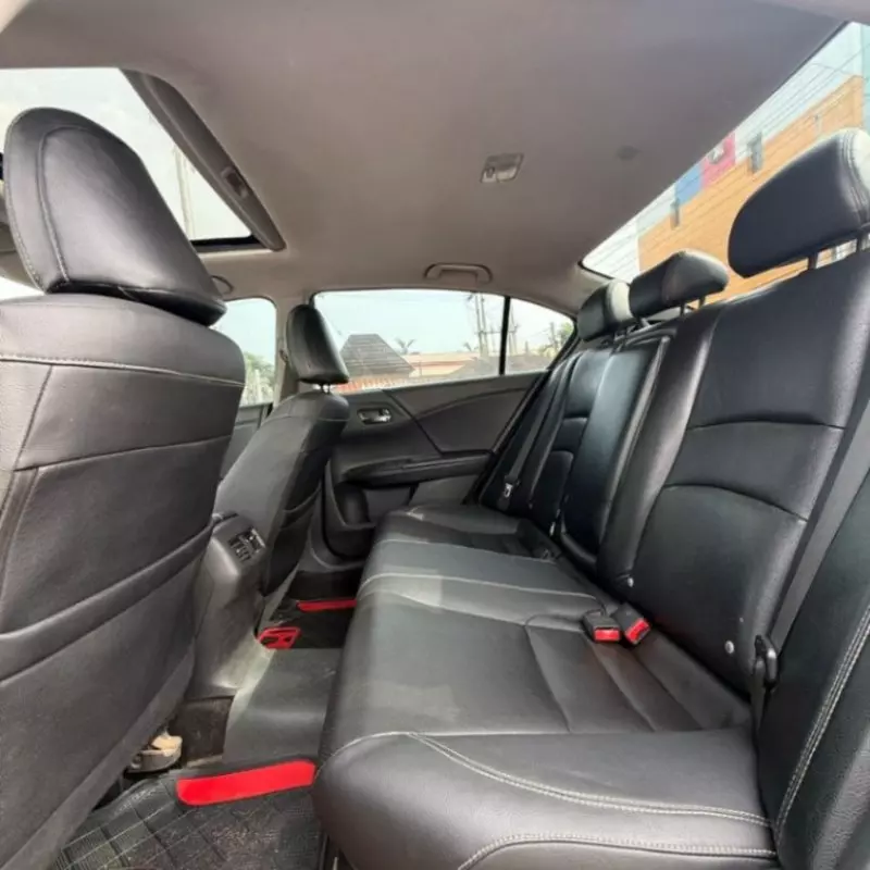 Honda Accord   - 2015