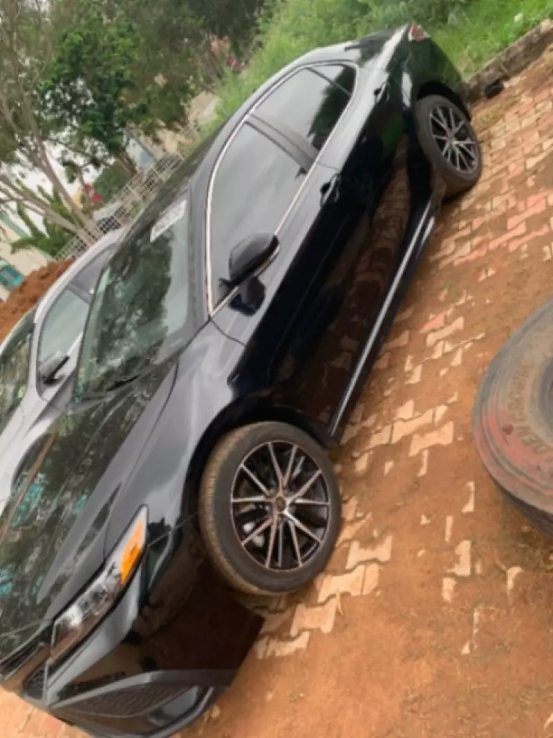 Toyota Camry   - 2023