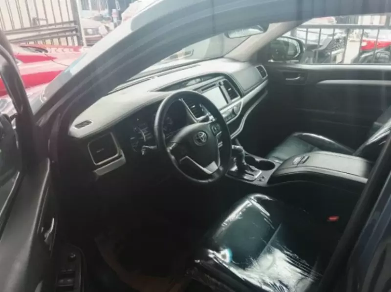 Toyota Highlander - 2019