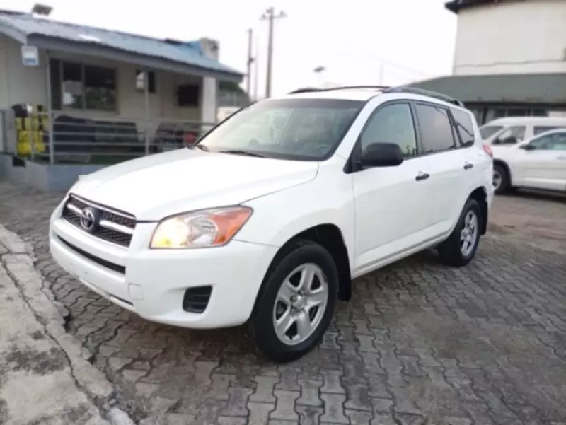 Toyota RAV 4 - 2012