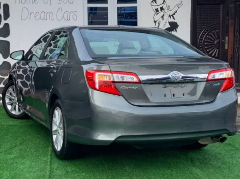 TOYOTA Camry   - 2012