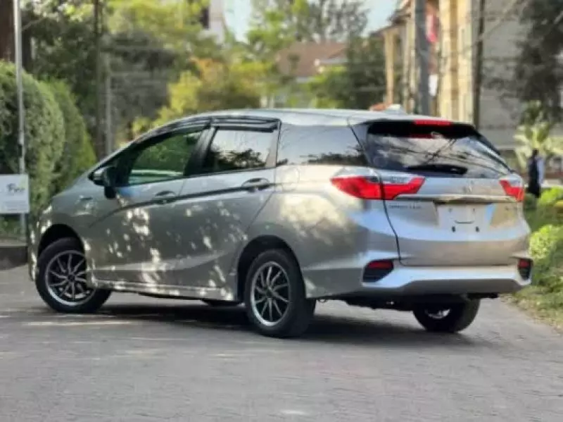 Honda Fit Hybrid    - 2019