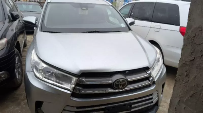 TOYOTA Highlander - 2017