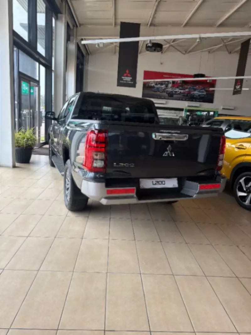 Mitsubishi L200 D/C Sportero A/T   - 2025