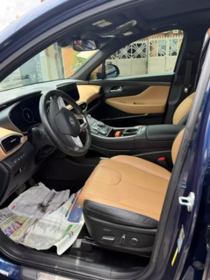Hyundai Santa Fe   - 2022