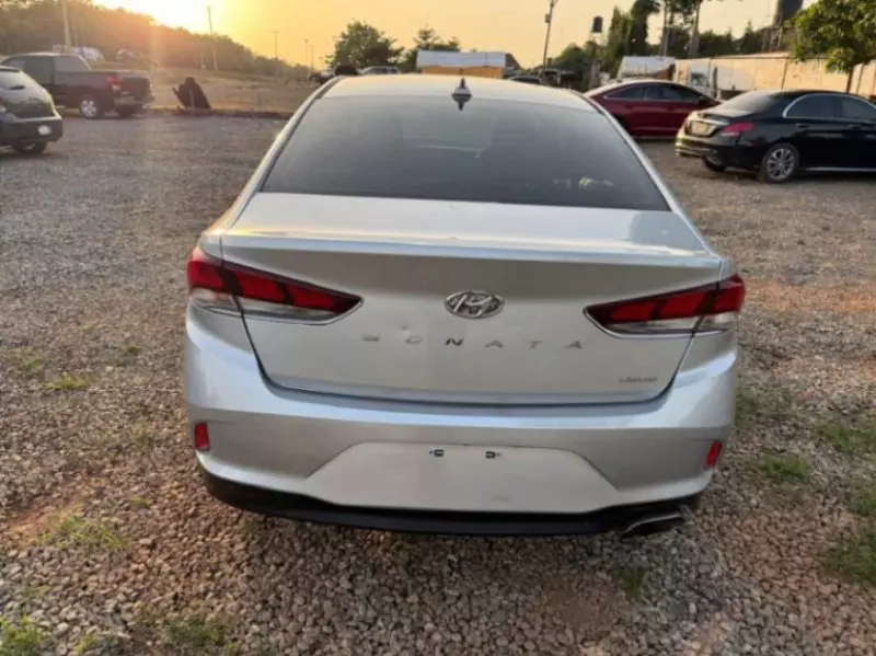 Hyundai Sonata - 2018