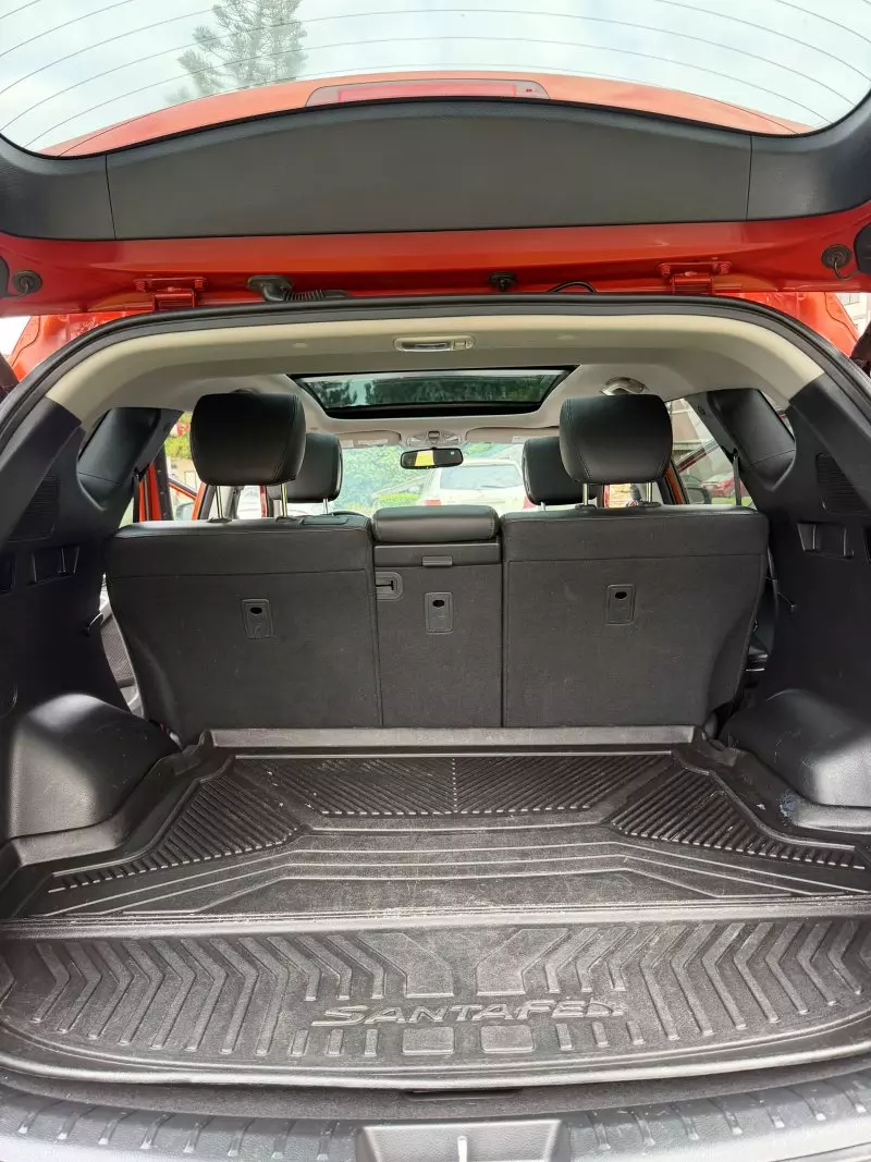 Hyundai Santa FE   - 2015