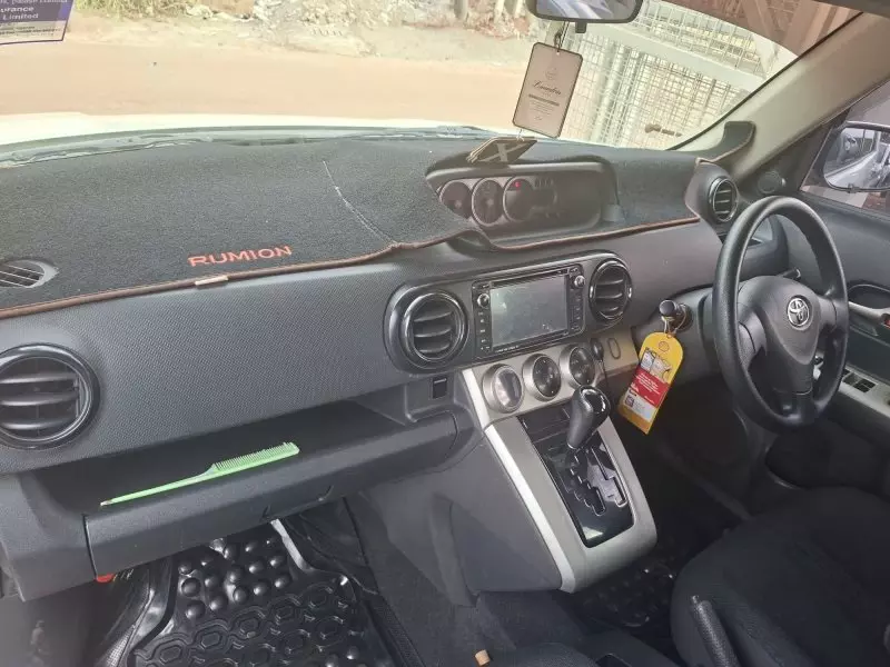 TOYOTA Rumion - 2008