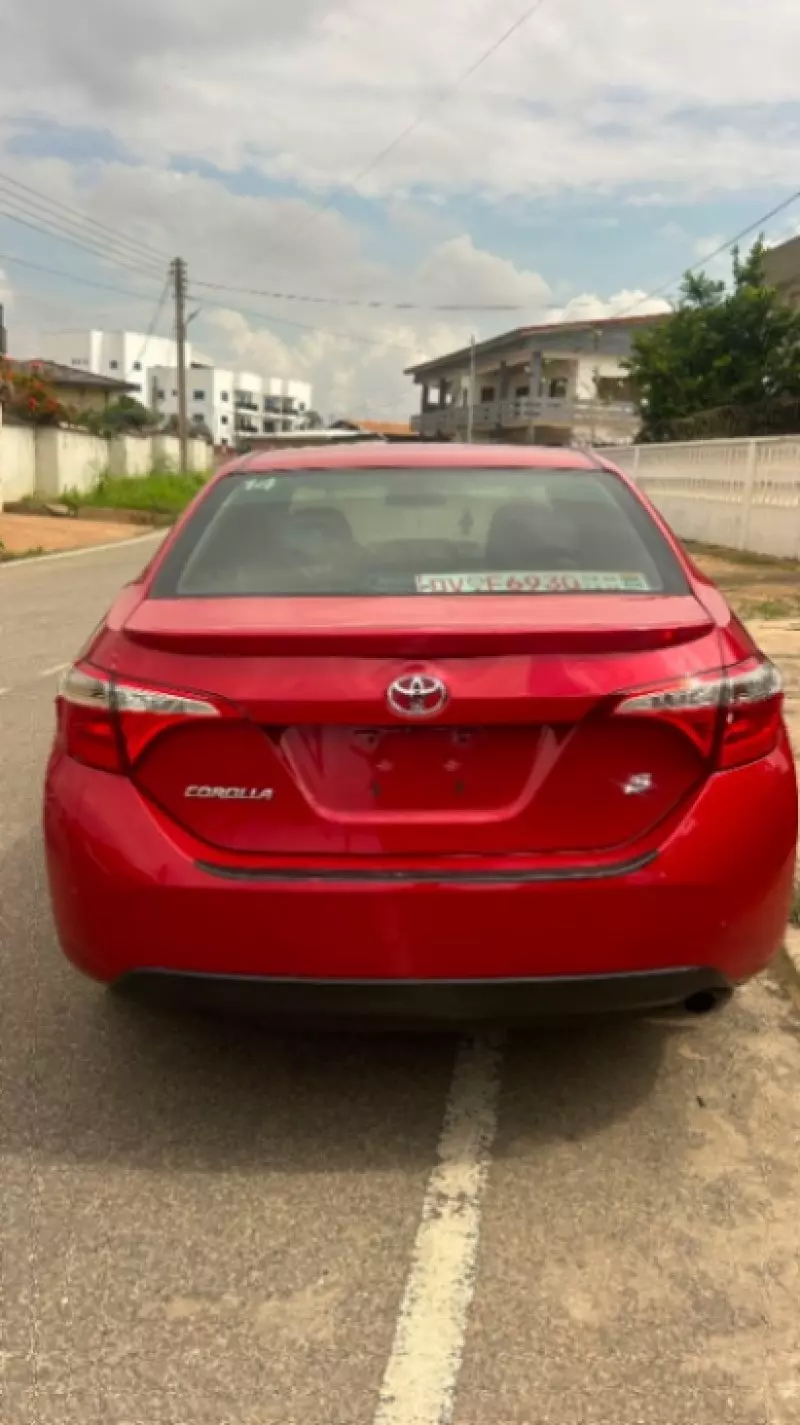 TOYOTA Corolla   - 2016