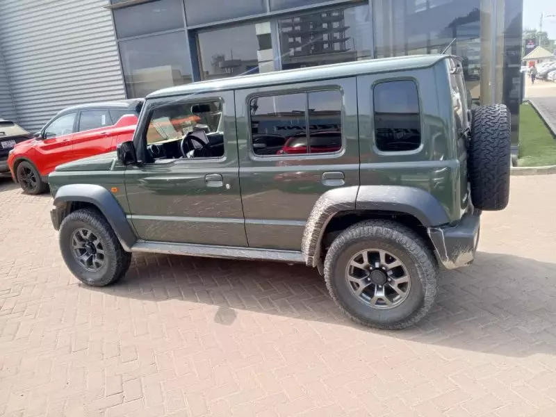 SUZUKI Jimny - 2025