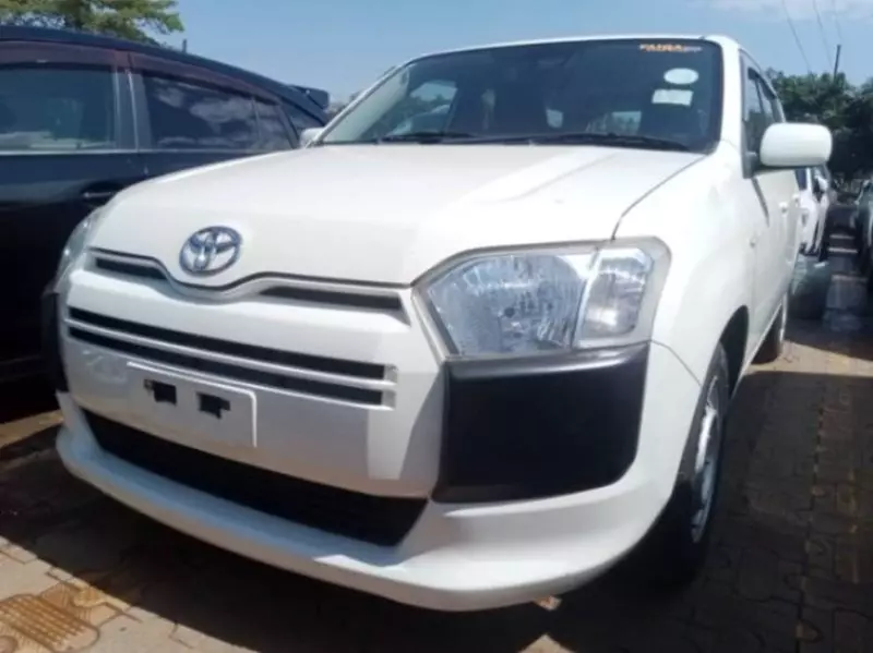 Toyota Probox    - 2017