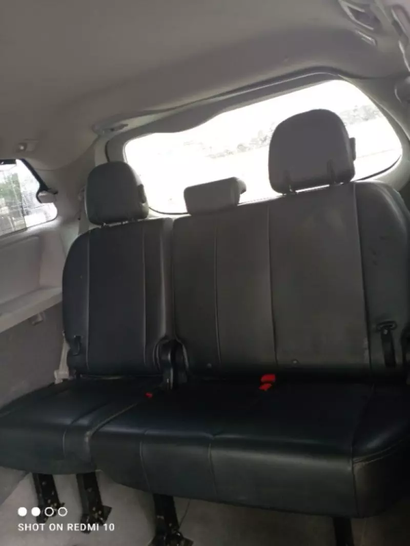 Toyota Sienna   - 2015