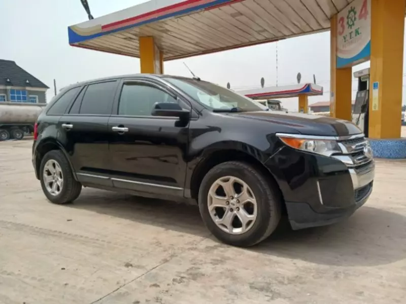 Ford Edge - 2011