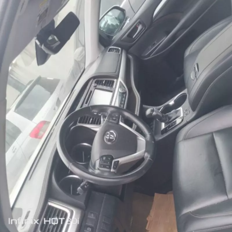 TOYOTA Highlander - 2019