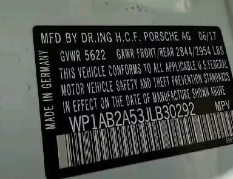 PORSCHE Macan   - 2018