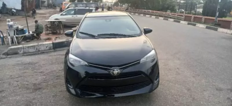 Toyota Corolla   - 2018