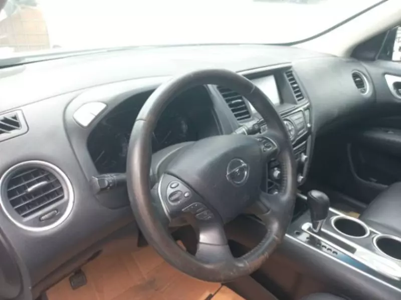 Nissan Pathfinder   - 2015