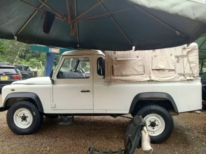 Land Rover Defender   - 2008
