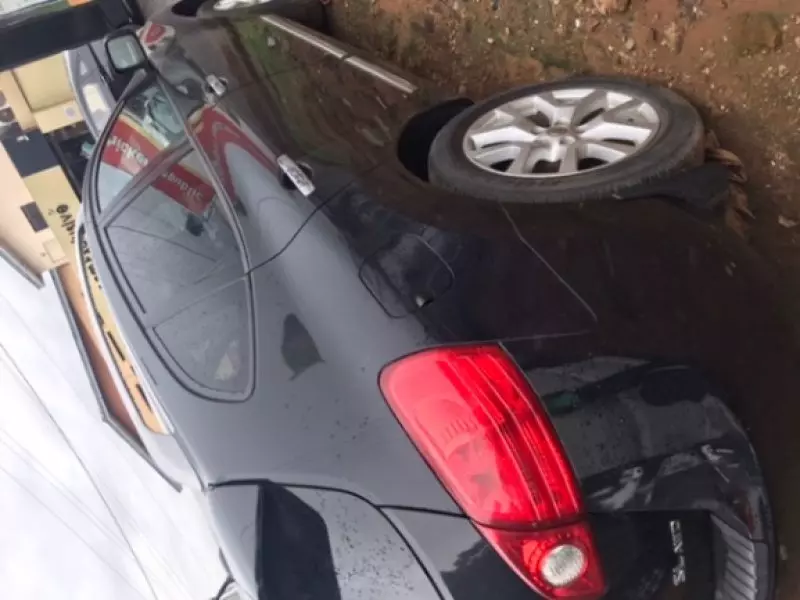 Nissan Rogue   - 2012