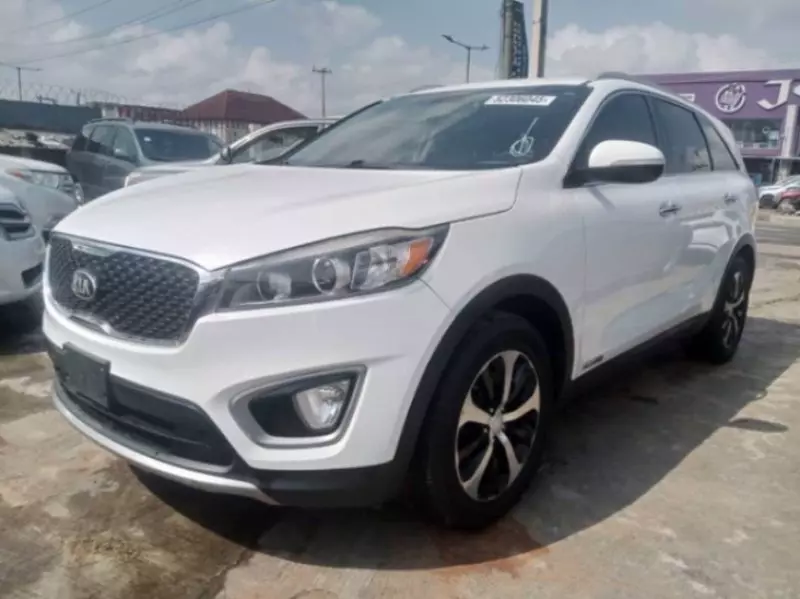 KIA Sorento   - 2016