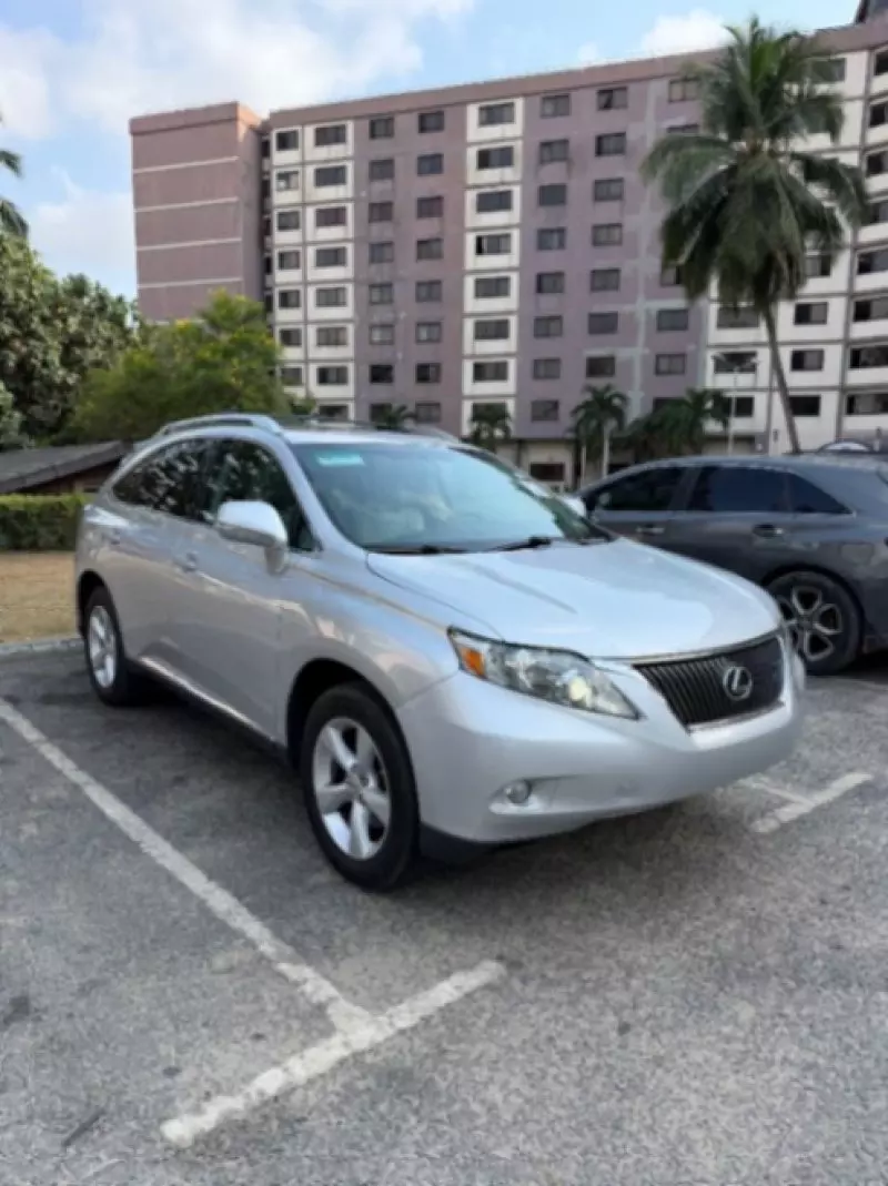 Lexus RX   - 2010