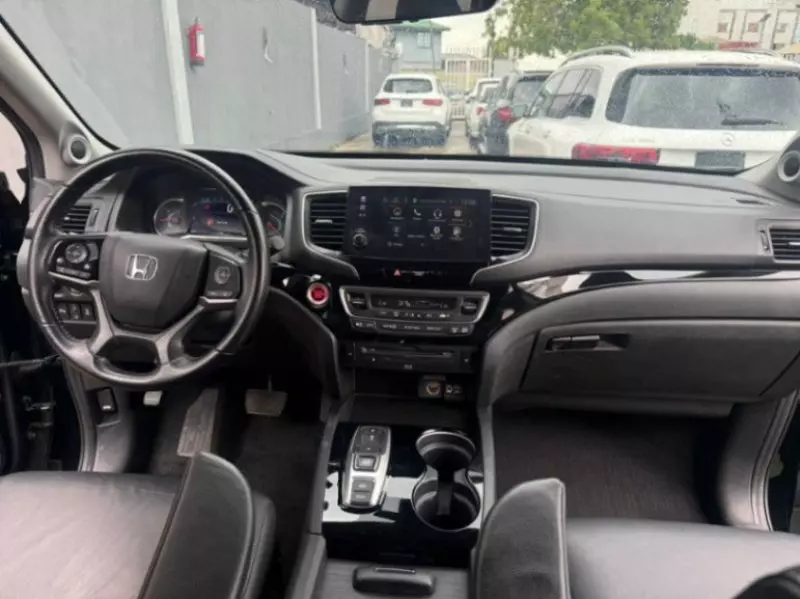 Honda Pilot   - 2021