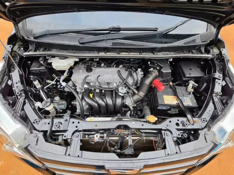 TOYOTA Noah   - 2016