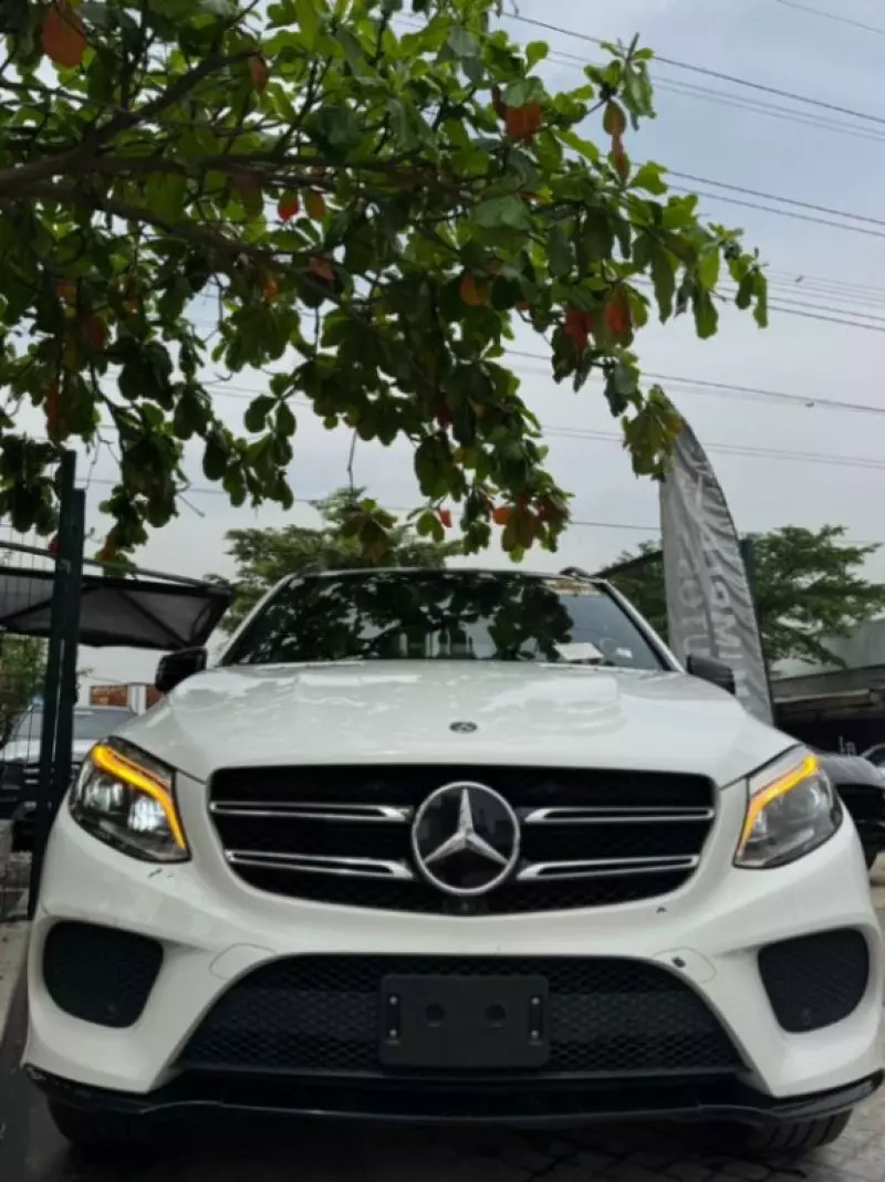 Mercedes-Benz GLE-Class   - 2018