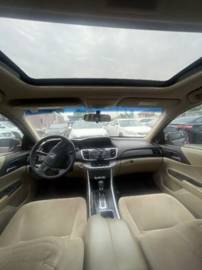 Honda Accord   - 2013