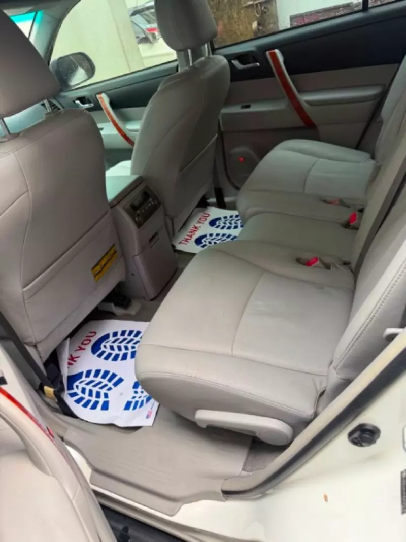 TOYOTA Highlander - 2008
